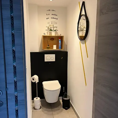 L'attente Détente à 200 M Du Parc  Pairi Daiza * Brugelette