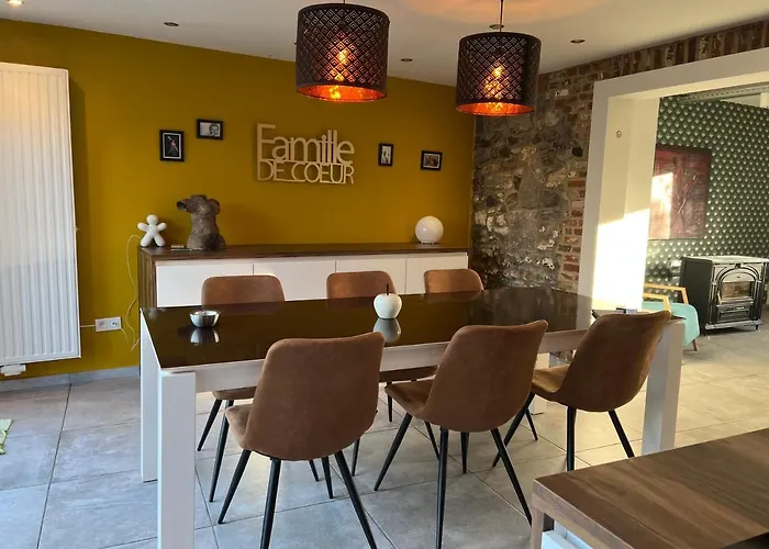 L'attente Détente à 200 M Du Parc  Pairi Daiza Casa vacanze *