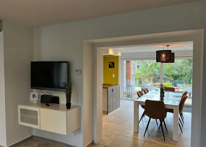 L'attente Detente A 200 M Du Parc 